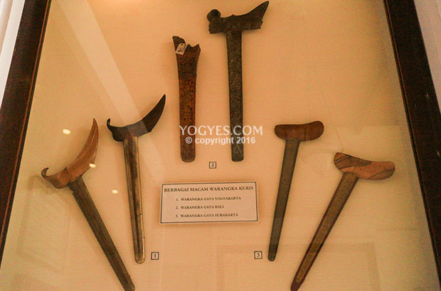 keris