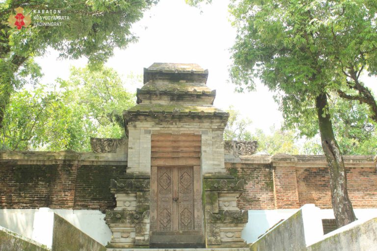 makam imogiri fac48b56-9a60-4a86-843f-550d9c4df2df